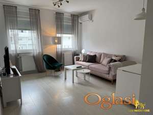 NOVI SAD - BULEVAR PATRIJARHA PAVLA - 42.00 m2