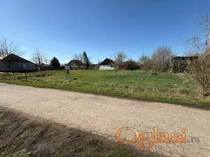 Prodajem gradjevinsko zemljiste, plac, Mol , 309m2