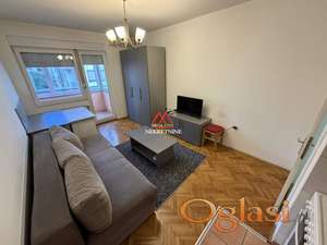 Garsonjera - 28m2 - Grbavica
