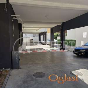 Izdaje se parking mesto u blizini Doma Zdravlja, 11m2!