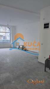 Izdaje se lokal u centru grada