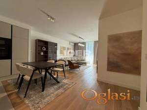 Lux BW sa garažnim mestom ID#1188