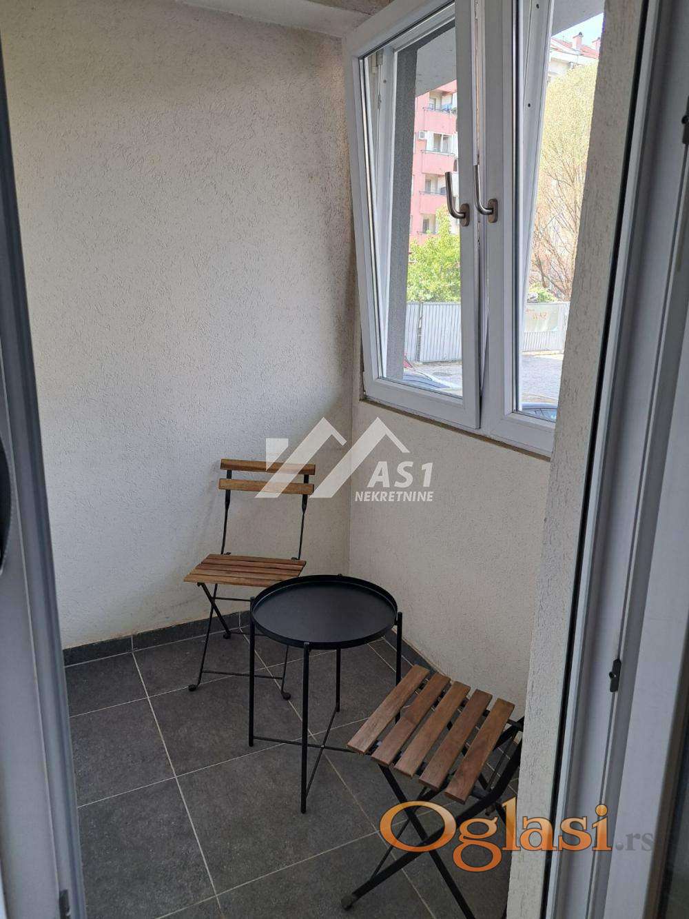 ОДНОПОЛЬЗОВАТЕЛЬНАЯ КВАРТИРА В АРЕНДУ НА DETELINARI — фото