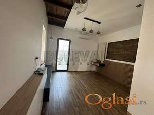 Izdaje se jednosoban stan u centru Niša, 37m2