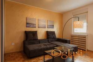 NOV, NAMESTEN JEDNOIPOSOBAN STAN, JUGOVICEVO