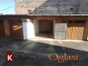 garaža - Stevana Sremca/uz Pap Pavla