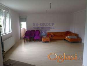 Odličan četvorosoban stan na Klisi!