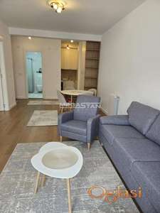 Bulbulder, nov, sa parking mestom