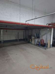 Garaža, 11m2, Dom zdravlja