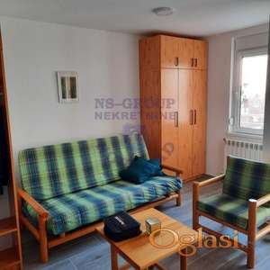 Izdaje se nameštena garsonjera površine 31m² na Grbavici