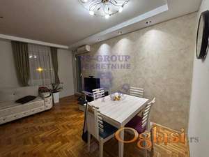 Trosoban stan na Novoj Detelinari 70m2