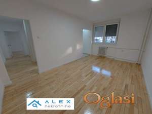 Odličan dvoiposoban stan u blizini centra grada