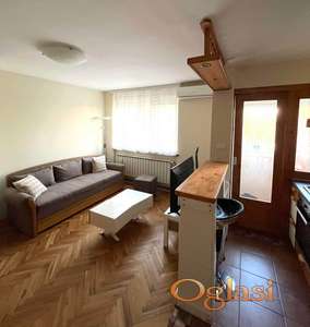 ODMAH USELJIV STAN U BLIZINI MEDICINSKOG FAKULTETA