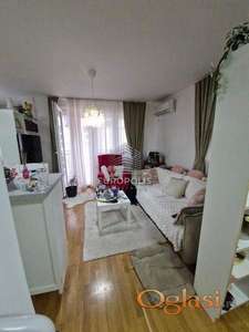 Lux namešten stan sa garažom u novoj zgradi ID#9524