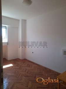 Jednoiposoban stan kod TC Delta, 35m2