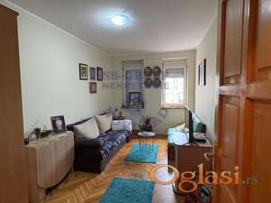 Četvorosoban stan na Novoj Detelinari