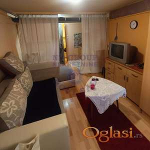 Izdaje se kompletno nameštena garsonjera površine 20m²