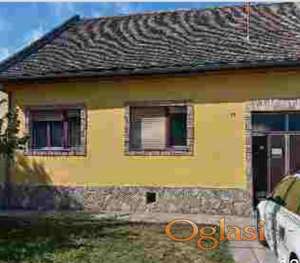 KUCA U CENTRU ODZAKA