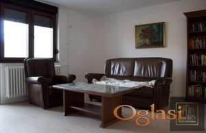 Trosoban-kompletno namešten ! Bulevar Jovana Dučića