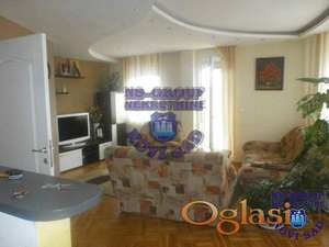 Odlican stan u Novom Sadu 107m2