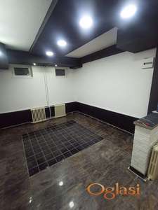 Odlican renoviran  lokal u centru grada