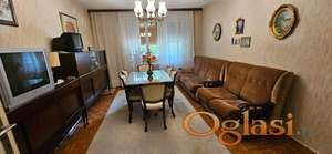 Prodaja- komforan trosoban stan- Sajmište