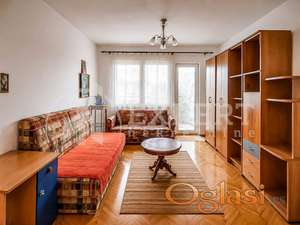 Odličan  stan u kući 95m2, blizu Pošte u Durlanu , 2.sprat