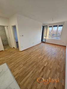 ~~~ ODLIČAN dvosoban stan, Patrijarha Pavla ~~~