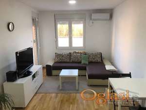 NOVI SAD - TELEP - 38m2 - 350 evra