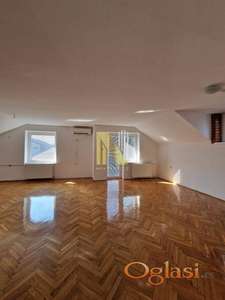 Za izdavanje kuća na Telepu od 300m2 kao poslovni prostor