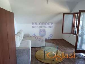 Interesantna vikendica 80m2 - Divoš!