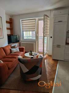 CENTAR – ĆIRPANOVA – 47 m²