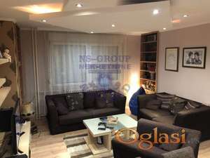 Odlican troiposoban stan  na Limanu 4!