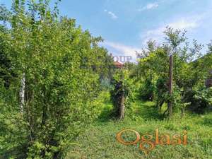 Plac, Sremska Kamenica - centar!