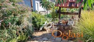 Na prodaju vikendica, plac 462m2, Donji Matejevac