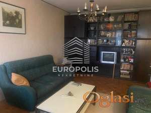 Na prodaju trosoban porodičan stan – Braće Jerković ID#9464