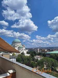 Odmah useljiv stan, dve spavaće sobe, parking! ID#1356