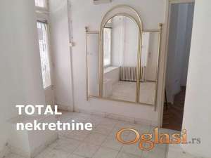 POSLOVNI PROSTOR - NOVI SAD - CENTAR - 52m2 - 160680 evra