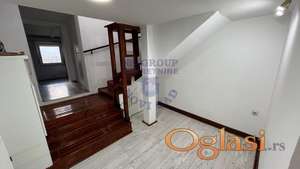 dvoiposoban stan u petrovaradinu!