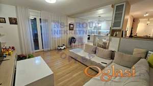 Retko u ponudi – porodičan stan na izuzetno traženoj lokaciji za miran i kvalitetan život!