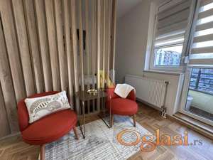 Renovirana moderna garsonjera – Kolo srpskih sestara