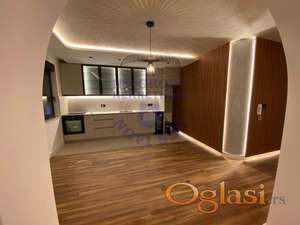 Cetvorosoban stan u centru grada!