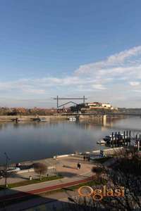 Jedinstvena prilika - Pogled na Tvrđavu i Dunav ID#7169