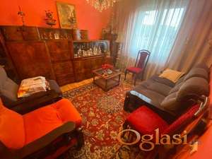 Kuća 480m2 Veternik