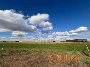 Odličan plac u Veterniku