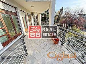 Kuca  Dedinje , blizina Tolstojeve , luksuzna vertikala kuce ID#2450