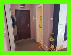 TOP LOKACIJA - Trosoban - POVOLJNO!