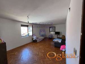 Prizemna porodična kuća