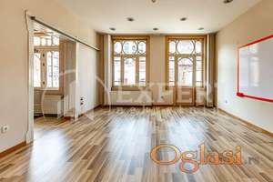 Prodaje se stambeno - poslovni prostor, 400m2, centar