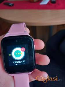 Prodajem TCL pametni sat Movetime MT40X 1.3" roze deciji MT40X za devojcice.